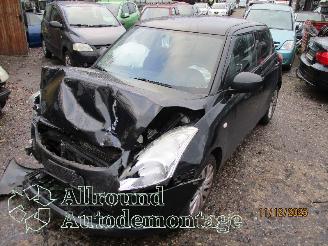 Vrakbiler auto Suzuki Swift Swift (ZA/ZC/ZD) Hatchback 1.2 16V (K12B) [69kW]  (10-2010/04-2017) 2012/1