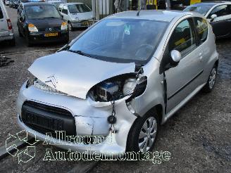 Vrakbiler auto Citroën C1 C1 Hatchback 1.0 12V (1KR-FE(CFB)) [50kW]  (06-2005/09-2014) 2010/1