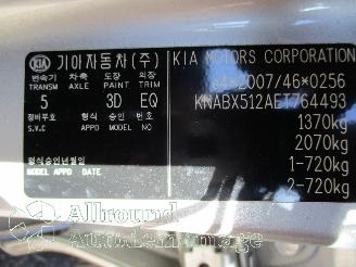 Kia Picanto Picanto (TA) Hatchback 1.2 16V (G4LA5) [63kW]  (09-2011/06-2017) picture 9