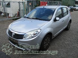 Uttjänta bilar auto Dacia Sandero Sandero I (BS) Hatchback 1.6 (K7M-710) [64kW]  (06-2008/12-2012) 2008/0