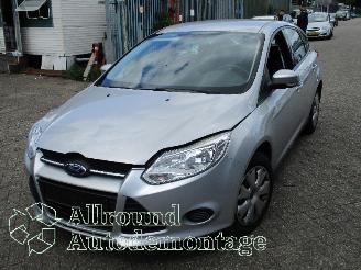 rozbiórka samochody osobowe Ford Focus Focus 3 Hatchback 1.6 Ti-VCT 16V 105 (IQDB(Euro 5)) [77kW]  (07-2010/0=
5-2018) 2012
