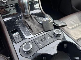 Volkswagen Touareg V6 3.0 TDI Panorama / Leder / Stand-Hz picture 17