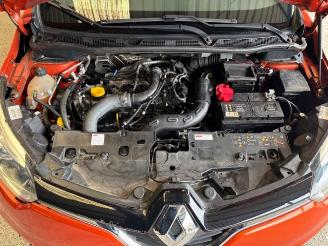 Renault Captur Intens Automatic / R-Kamera / Navigation picture 15