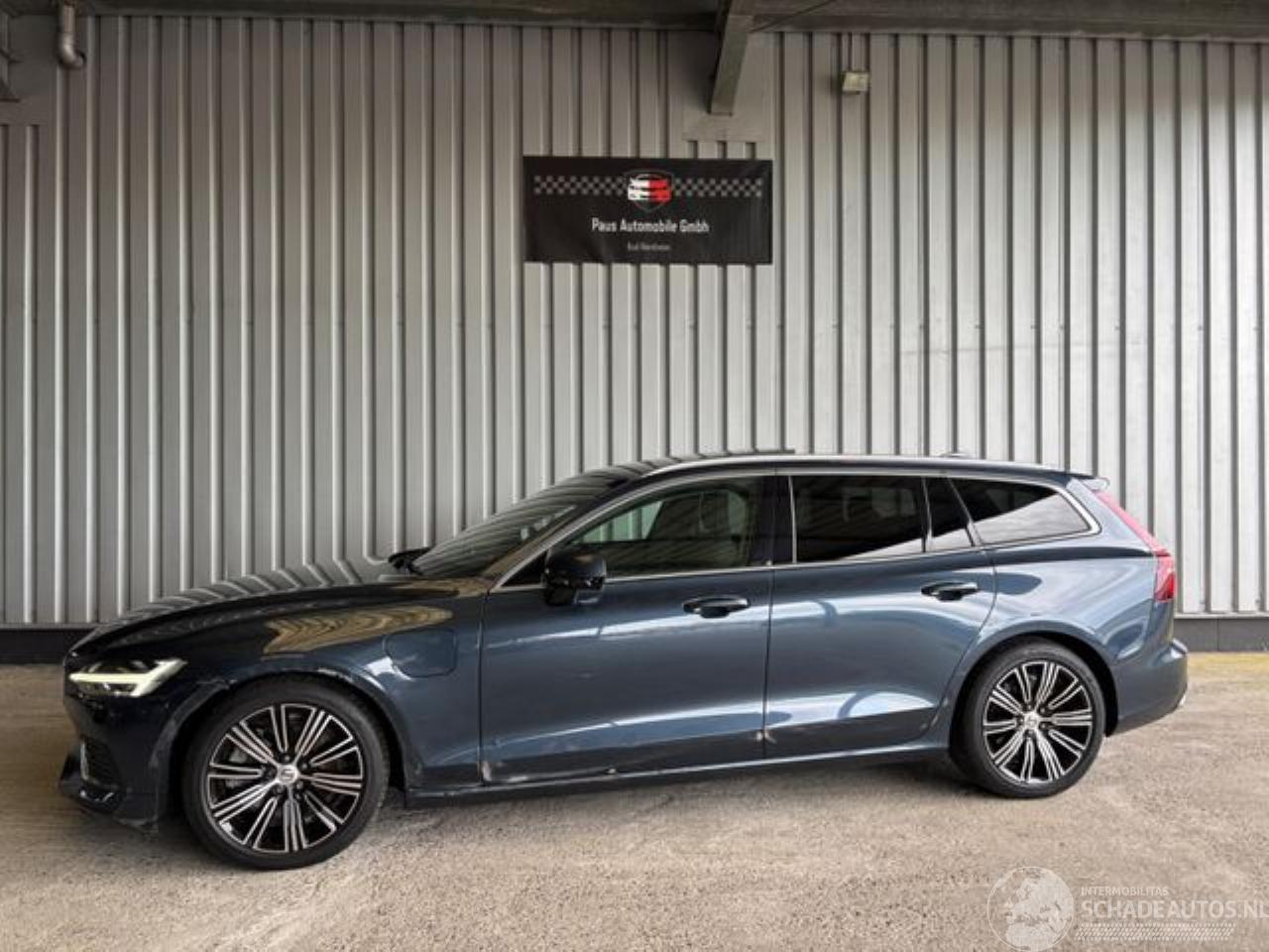 Volvo V-60 Kombi Inscription Plug-In Hybrid AWD