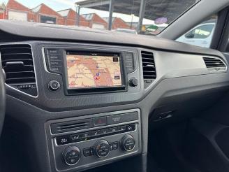 Volkswagen Golf Sportsvan 1.4 TSI Lounge Pano / Navi picture 14