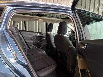 Ford Focus Turnier Titanium Pano / LED / R-Kamera picture 14