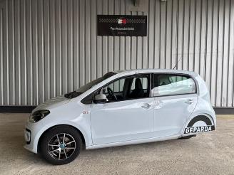 Coche accidentado Volkswagen Up! Geparda / Ellenator 2025/4
