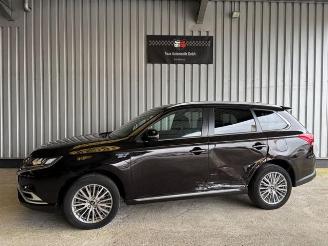 Voiture accidenté Mitsubishi Enclave  2021/10