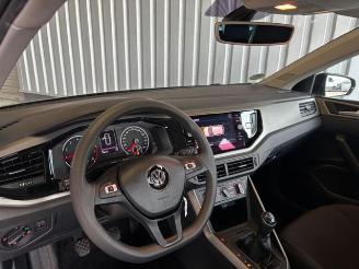 Volkswagen Polo VI Comfortline Carplay / SHZ picture 11