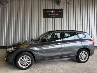 BMW X1 xDrive 20 i R-Kamera / LED / 1e Hand / AHK picture 2