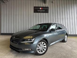 Skoda Superb Combi Ambition DSG / Panorama picture 2