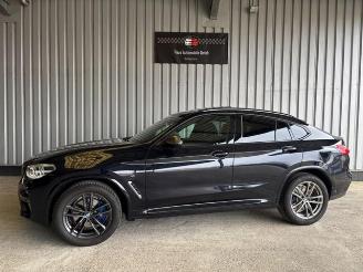 krockskadad bil auto BMW X4 M40 i XDrive Panorama / Leder 2019/1