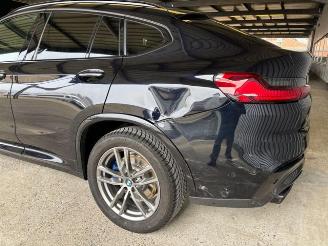 BMW X4 M40 i XDrive Panorama / Leder picture 15