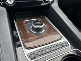 Jaguar F-Pace Portfolio AWD Voll-Leder / Kamera picture 16