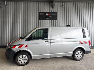 Schadeauto Volkswagen Transporter  2024/1