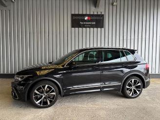 Schadeauto Volkswagen Tiguan R-Line 2.0 TSI 4Motion DSG / Panorama 2022/11