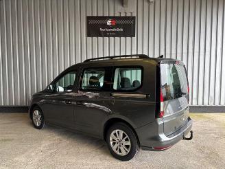Volkswagen Caddy Life 2.0 TDI 5-Sitzer / DSG / Navigation picture 4