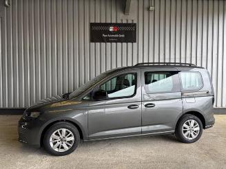 Volkswagen Caddy Life 2.0 TDI 5-Sitzer / DSG / Navigation picture 1