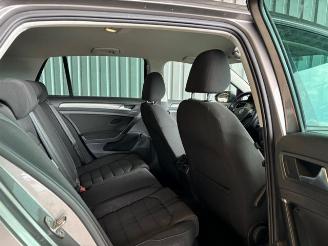 Volkswagen Golf VII Lim. 1.6 TDI Comfortline BlueMotion picture 12