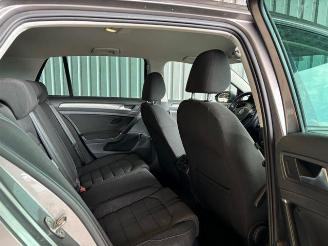 Volkswagen Golf VII Lim. 1.6 TDI Comfortline BlueMotion picture 12