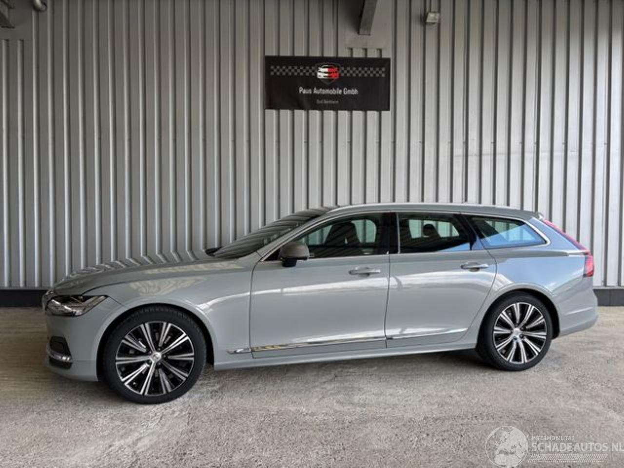 Volvo V-90 Kombi Plus Bright R-Kamera / Navigation