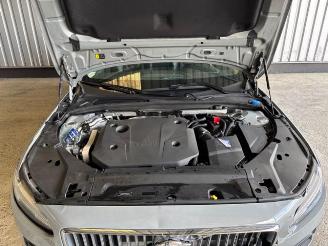 Volvo V-90 Kombi Plus Bright R-Kamera / Navigation picture 15