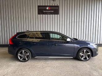 Volvo V-60 Kombi Summum AWD Hybrid picture 7