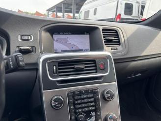 Volvo V-60 Kombi Summum AWD Hybrid picture 14