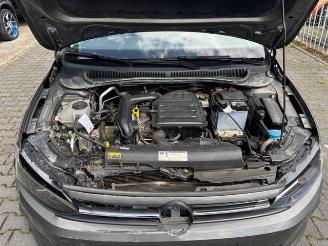 Volkswagen Polo VI 1.0 TSI Comfortline DSG / Navigation picture 15
