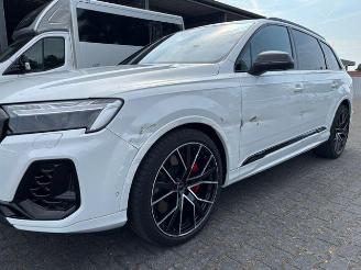 Audi SQ7 4.0 TFSI Quattro Pano / VOLLL / NP € 148.000 picture 25