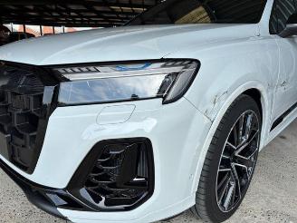 Audi SQ7 4.0 TFSI Quattro Pano / VOLLL / NP € 148.000 picture 16
