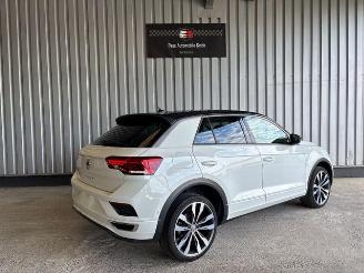 Volkswagen T-Roc 1.5 TSI R-Line IQ.DRIVE DSG / LED picture 6