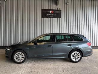 Skoda Octavia Combi Style DSG / LED / R-Kamera picture 3
