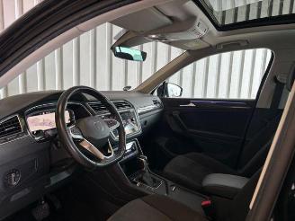 Volkswagen Tiguan Elegance 1.5 TSI DSG / Panorama / LED picture 10
