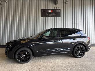 krockskadad bil auto Volkswagen Touareg 3.0 TDI R-Line 4Motion Panorama 2020/2