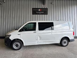 skadebil auto Volkswagen Transporter  2019/7