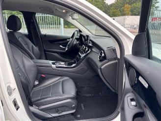 Mercedes GLC 220 d 4Matic Voll-Leder / LED picture 11