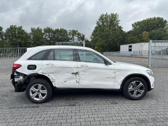 Mercedes GLC 220 d 4Matic Voll-Leder / LED picture 6