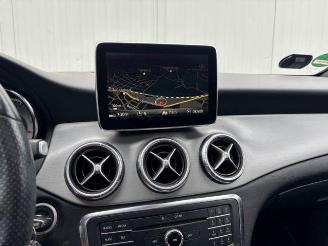 Mercedes Cla-klasse 200 Shooting Brake AMG-Line Panorama picture 15