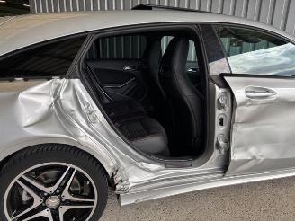 Mercedes Cla-klasse 200 Shooting Brake AMG-Line Panorama picture 25