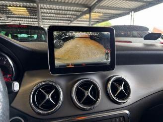 Mercedes Cla-klasse 200 Shooting Brake AMG-Line Panorama picture 18