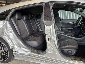 Mercedes Cla-klasse 200 Shooting Brake AMG-Line Panorama picture 24