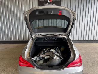 Mercedes Cla-klasse 200 Shooting Brake AMG-Line Panorama picture 17