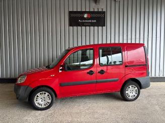 skadebil auto Fiat Doblo 1.3 JTD DPF SX Kombi 5-Sitzer 2009/10