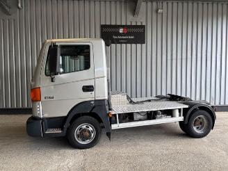 skadebil camper Nissan Atleon 56.15 2007/11