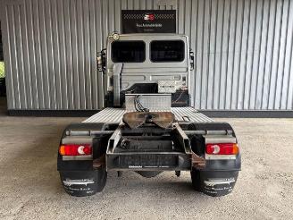 Nissan Atleon 56.15 picture 5