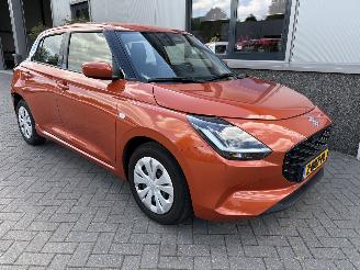 Suzuki Swift 1.2 Comfort Smart Hybrid picture 2