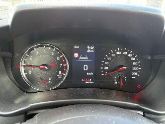 Suzuki Swift 1.2 Comfort Smart Hybrid picture 30