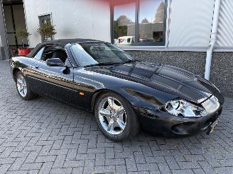 Schadeauto Jaguar Xk-8 4.0 V8 Convertible 1998/1