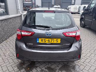 Toyota Yaris 1.5 Hybrid Design picture 40